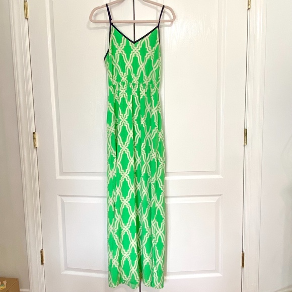 Francesca's Collections Dresses & Skirts - Excellent Condition Francesca’s Boutique Green & White Maxi Dress